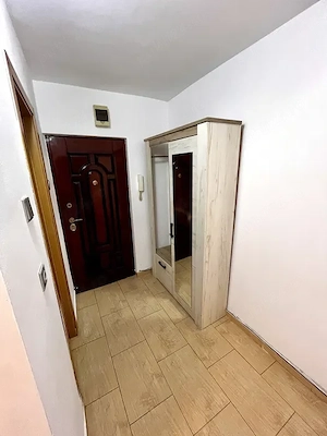 Apartament cu 1 camera decomandat la etajul 1 zona Kogalniceanu amenajat centrala - imagine 4