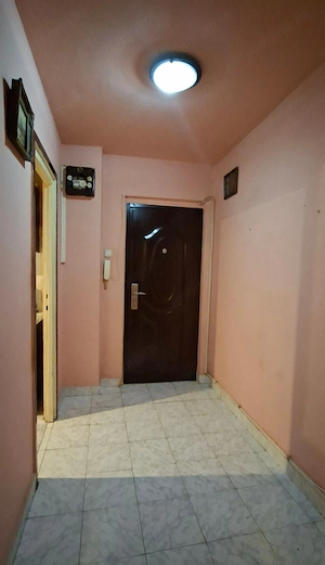 Apartament cu 2 camere - zona Circumvalatiunii - imagine 6
