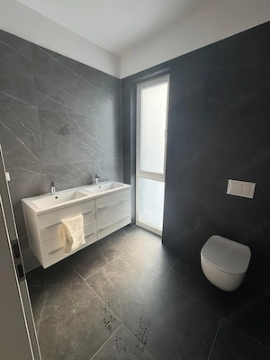 Duplex despărțit prin perete dublu/ Garaj - imagine 17