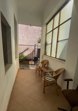 Inchiriez apartament 90 mp la casa in Centru - imagine 2