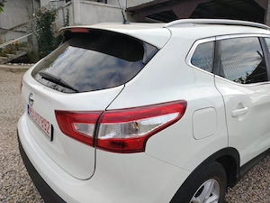 Nissan Qashqai 1.2 Benzină 115 CP, 2015   Panoramic, Navigație, Full Options