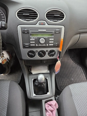 Ford Focus din 2006, Diesel  - imagine 2