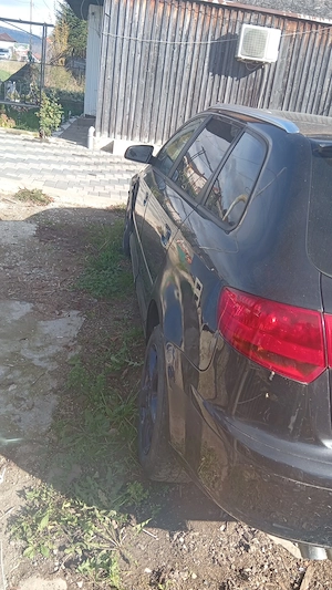 Vând întreg sau dezmembrez 