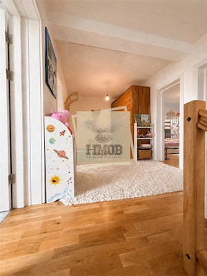 Casa la cheie 4 camere 2 bai | 250 mp Curte Libera Cristian - imagine 5