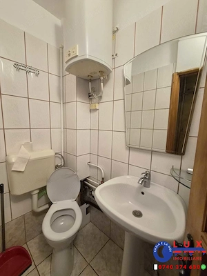 ID 681 Apartament 3 camere de inchiriat *Str. Podgoriilor - imagine 11