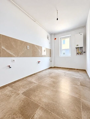 Apartament 1 camera, decomandat, 37 mp utili, Parter-Giroc - imagine 3