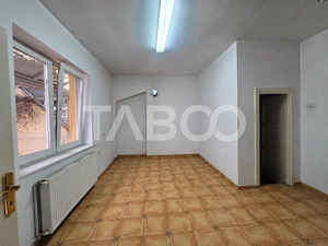 COMISION 0% Spatiu comercial de inchiriat 300 mp Lupeni Sibiu - imagine 8