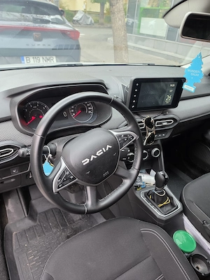 Vând Dacia Logan, cutie automată  - imagine 4