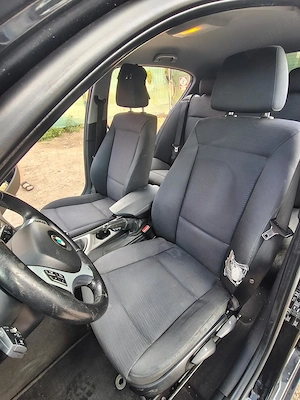 BMW Seria 1 116i - imagine 5