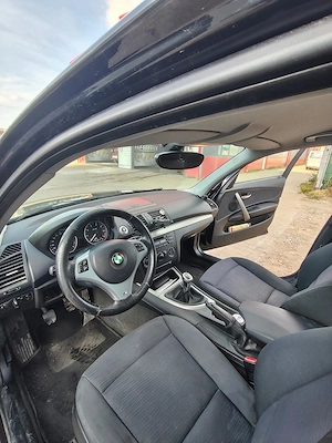 BMW Seria 1 116i - imagine 6