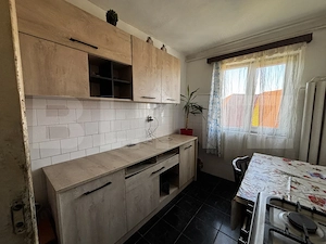 Apartament 2 camere la preț accesibil | Mobilier de bucătărie nou - imagine 4