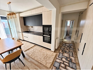 Apartament 4 camere, 92 mp, zona Avantgarden  - imagine 2