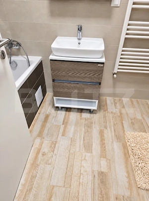 Apartament 4 camere, 92 mp, zona Avantgarden  - imagine 7