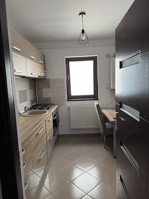 Apartament cu 3 camere decomandate in zona Valea Lupului-Soleia. - imagine 5