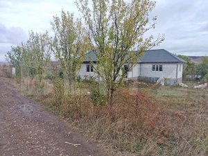 Casa noua cu teren de 948 mp, in Mociu - imagine 14