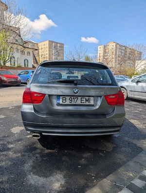BMW 320d e91 an 2012 - imagine 3