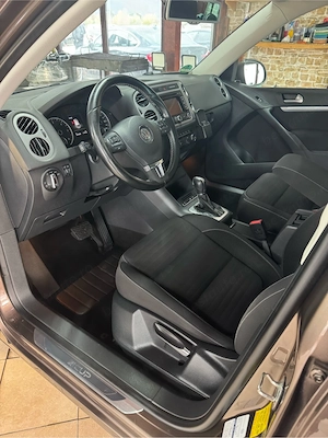 Se Vinde VW Tiguan 2,0 TDI ,DSG,4+4,Automata  - imagine 8