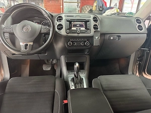 Se Vinde VW Tiguan 2,0 TDI ,DSG,4+4,Automata  - imagine 6