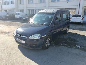 vand opel combo 2003 1,6 benzina cu gpl