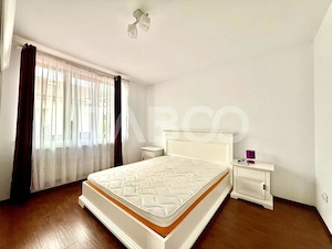 Duplex cu 5 camere de vanzare la cheie garaj curte si terasa Floresti - imagine 9