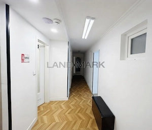Spatiu SAD , 82 mp,  zona centrala. - imagine 5