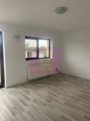 Vilă individuală cu arhitectură elegantă și grădină generoasă | 5 came - imagine 12