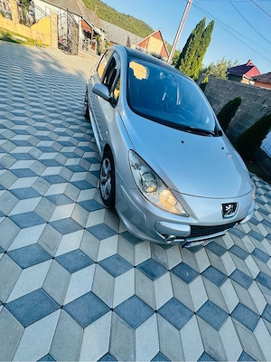 vand peuogot 307 an 2006 1.6 dizal  - imagine 2