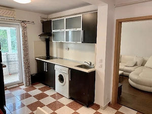 2 camere Aurel Vlaicu Strada Prometeu cu centrala proprie - imagine 2