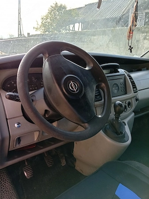 Opel Vivaro stare foarte buna - imagine 5