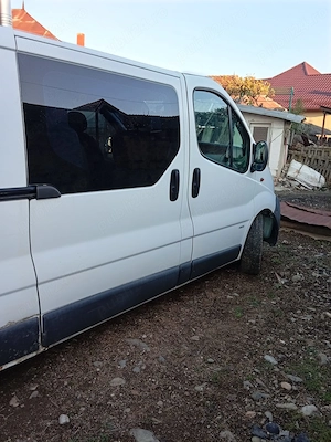 Opel Vivaro stare foarte buna - imagine 3