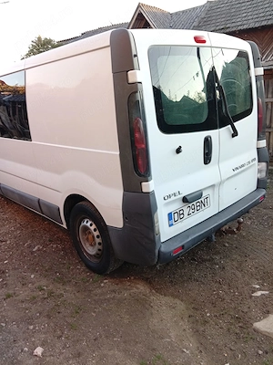 Opel Vivaro stare foarte buna - imagine 2