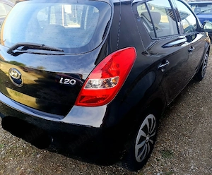 Hyundai i20  - imagine 4