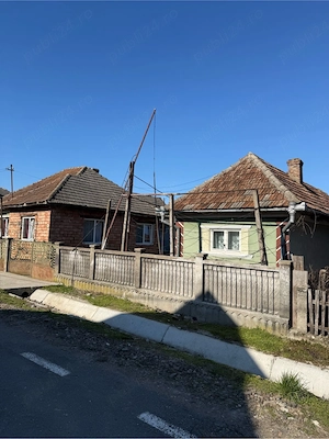 Vând casa în Mânău - imagine 3