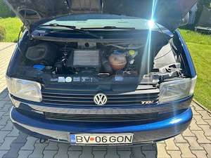 VW Transporter T4, 9 locuri, an fabricatie 2001, motor 2.5 TDI, 102cp, euro3.  - imagine 5