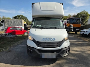 Iveco Daily 35S14 | 2.3 HPI 136 CP | Cușetă pentru dormit pe cabină
