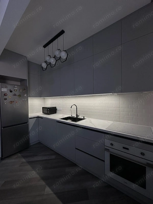 Apartamnet cu 2 camere de vanzare in zona Blumana - imagine 5