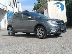 Dacia Sandero stepeway Automata -1,5 diesel -2017 - imagine 4