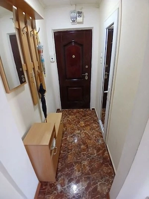 Scoala 8 apartament liber - imagine 2