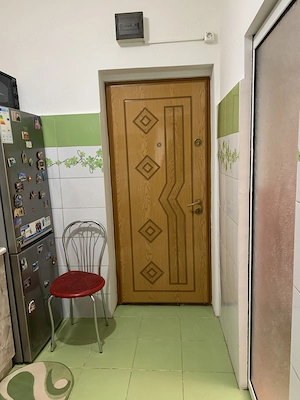 Închiriez garsonieră , Comuna din Paris,Tg Jiu., 22m - imagine 5