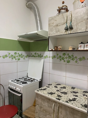Închiriez garsonieră , Comuna din Paris,Tg Jiu., 22m - imagine 6