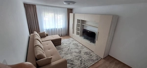 Ofer spre închiriere un apartament cu 2 camere, decomandat, Unirii sud - imagine 4
