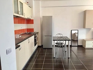 Apartament cu 2 camere de inchiriat in zona Tractorul - imagine 3