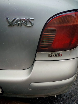 Vând Toyota Yaris 2004,1.4 diesel  - imagine 3