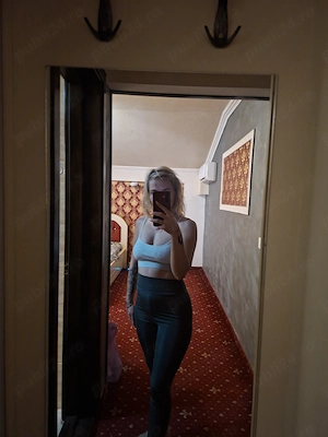 Blondă reală       