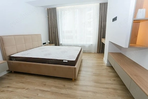 Apartament cu 2 camere de inchiriat in zona Tractorul - imagine 2