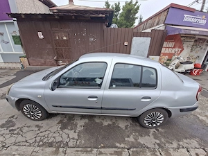 Vand Renault Symbol 2006, diesel 1.5 dci, 134000 km, zona Dristor, Bucuresti - imagine 10