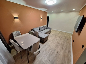 Apartament cu 3 camere de inchiriat in zona Bartolomeu - imagine 2