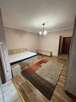 garsoniera dristor-modern-metrou la scara blocului
