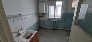 Vand apartament 3 camere, etaj 3, zona Orion - imagine 3