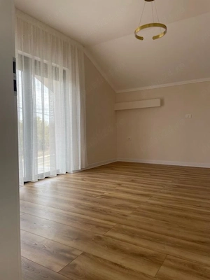 Vand vila deosebita , constructie noua , str.Livezilor , zona superba ! - imagine 16